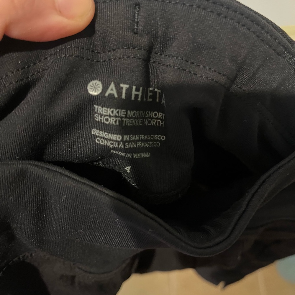Athleta Trekkie North Short - Picture 3 of 4